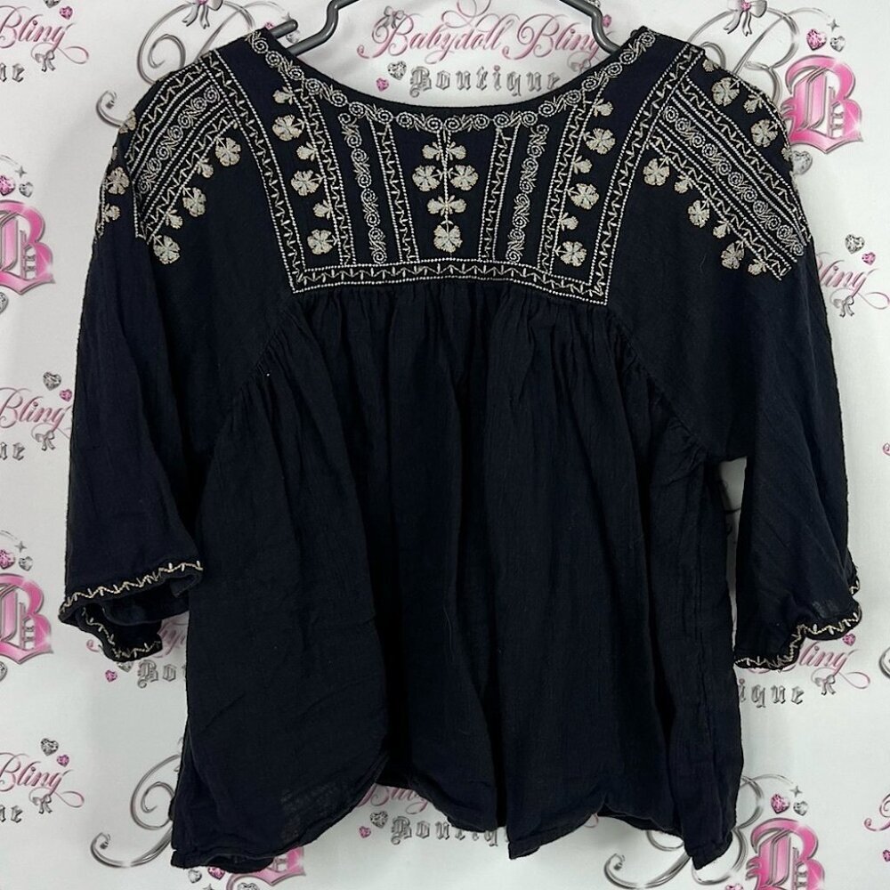 MNG suit top ruffle boho embroidered embroidery Chic Black flowy Blouse